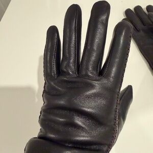 Winter Women Black Lined Gloves